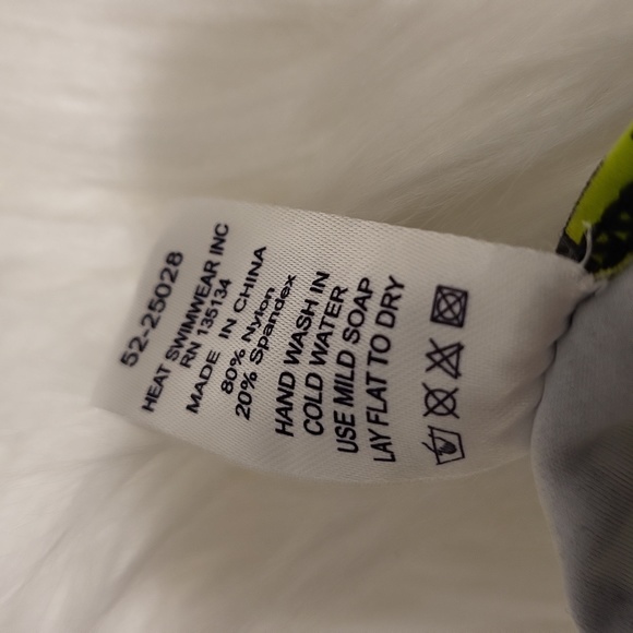 Heat bikini top - Picture 7 of 7